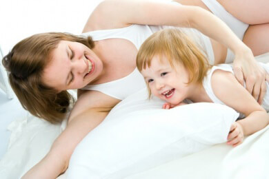 Diagnose Krebs - besonders schwer trifft diese Mütter mit Kindern