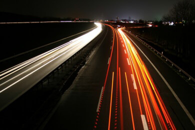 Diebe stehlen iPads und iPhones im Wert von 70.000 Euro aus fahrendem Lkw