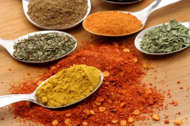 Curry - gesunde Gewürzmischung und köstliches Eintopfgericht