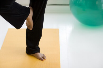 Yoga hilft gegen anhaltende Müdigkeit nach einer Krebserkrankung