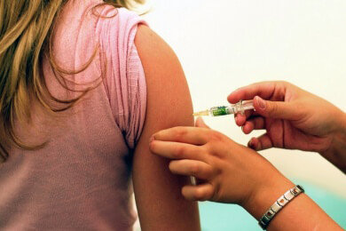 HPV-Impfung: Schon eine Injektion schützt vor Genitalwarzen und Krebs