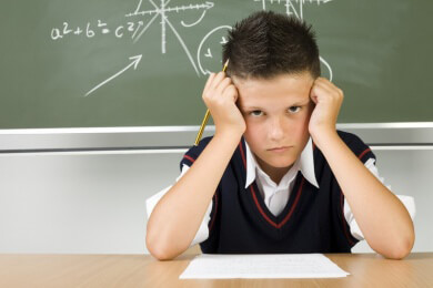 Immer mehr Kinder werden durch den Stress in der Schule krank