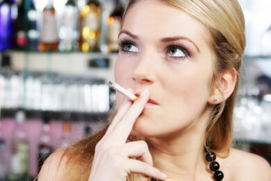 Deutlich erhöhtes Brustkrebsrisiko für junge Raucherinnen festgestellt