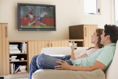 Fernsehabende können je nach Programm zum Stressfaktor werden