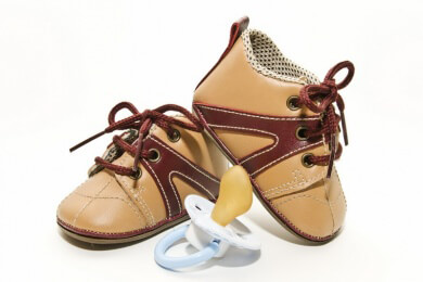 In Kinderschuhen wurde erneut der krebserregende Stoff Chromat entdeckt