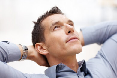 Frühling und Sommer: Die wichtigsten Modetrends für Ihn