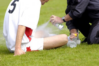 Krafttraining schützt vor Verletzungen im Sport - Stretching wenig hilfreich