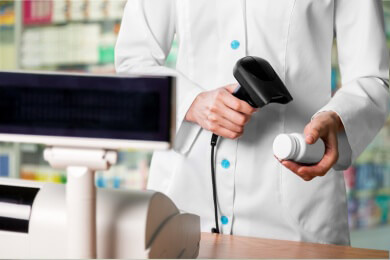 Erste Hilfe im Urlaub - diese Dinge gehören in die Reiseapotheke