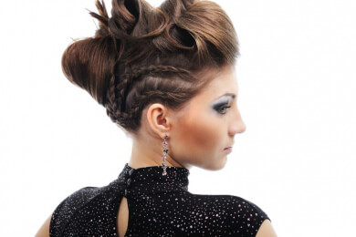 Haare ab - oder hochgesteckt? Ideen für den Sommer