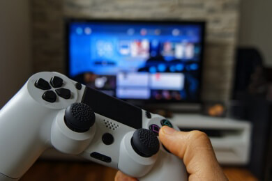 Keine Erholung durch Fernseher, Computer oder Spielkonsole - Gewissensbisse nach Feierabend