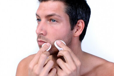 Was Sie über Akne und unreine Haut wissen sollten