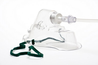 Verbesserte Therapie für COPD-Patienten: Beatmung zuhause verlängert das Leben