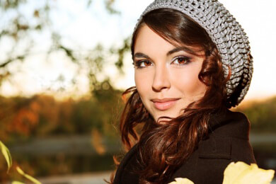 Zwischen Pulli und Kleid: Die perfekte Kombi für den Herbst