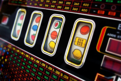 NRW-Casinobetreiber WestSpiel verkauft Warhol-Werke für 124 Millionen Euro