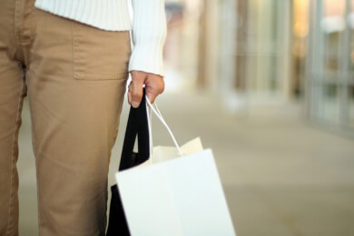 Herbst & Wintertrend: Hosen mit Schlag und weitem Bein