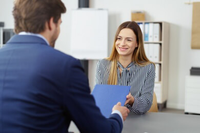 Tipps zum Vorstellungsgespräch - mit den richtigen Fragen überzeugen