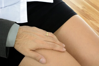 Sexuelle Belästigung am Arbeitsplatz nicht immer ein Kündigungsgrund