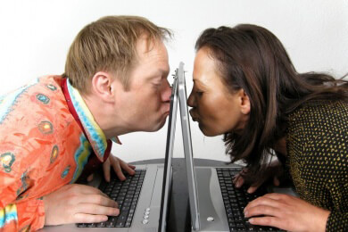 Gewusst wie: So klappt's mit dem Online-Flirt