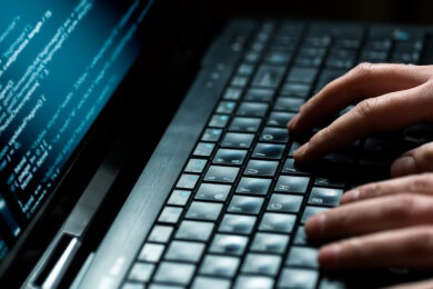 Diese Maßnahmen schützen den Computer bei Angriffen aus dem Internet