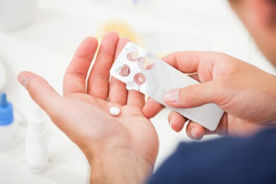 Gefahr bei Kombination: Wer Entzündungshemmer NSAID und Antidepressiva nimmt, riskiert Hirnblutungen