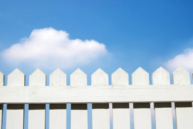 Streit mit dem Nachbarn: richtig reagieren