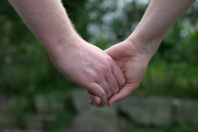 Partnerschaft verlängert bei Krebs die Überlebenszeit