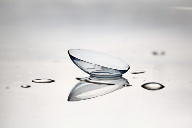 Unterschätzte Gefahr für die Augen: Pilzerkrankungen durch weiche Kontaktlinsen