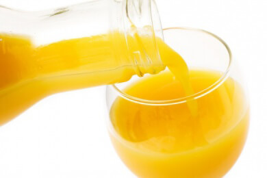 Orangensaft besser als sein Ruf: das Gicht-Risiko sinkt und man wird nicht dick davon