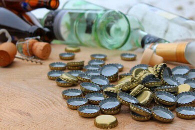 Höhere Besteuerung von Alkohol würde Zahl der Suchtkranken senken