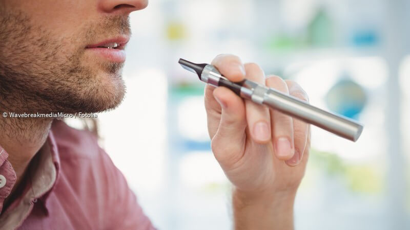 ist vapen schlecht für die zähne Schlecht für die Zähne: Rauchen oder Vapen?