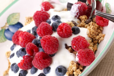 Fertigangebote von Müsli sind manchmal die reinen Kalorienbomben, deswegen lieber selber mixen
