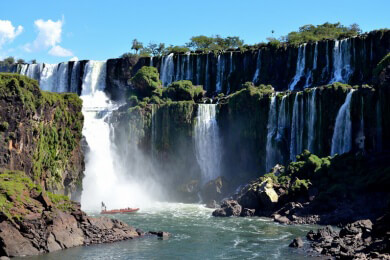 Iguazu-Wasserfälle sind durch Dürre nur noch Rinnsale