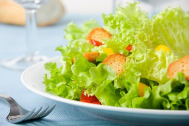 Spät das Abendessen essen ist kein Problem