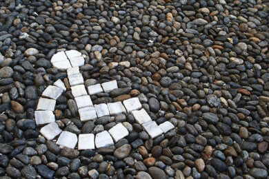 Urteil: Abschleppkosten für Falschparken auf öffentlichen Flächen muss der Fahrer zahlen