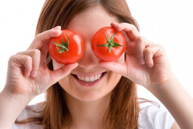 Natürlicher Sonnenbrand-Schutz: Tomaten essen!