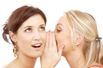 Frauen tratschen häufiger über Sex als Männer