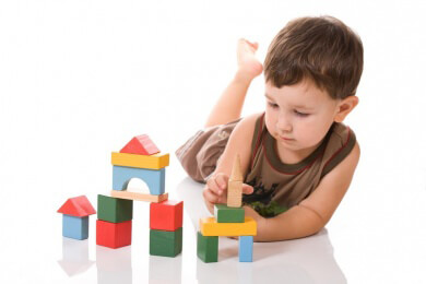 Zuordnung von Formen und Farben erst im Alter von fünf Jahren möglich