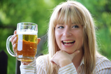 Heil- und Schönheitsgetränk "kühles Blondes" ?