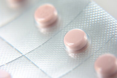 Antibiotika nicht zu lange nach einer Mandeloperation einnehmen