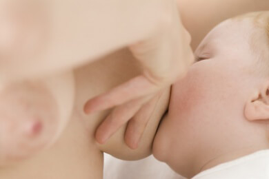 Biologie: Warum Frauen nur ein Paar Brüste haben