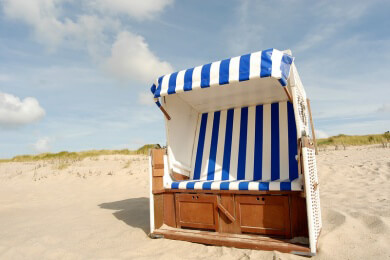 An der Nordsee in St. Peter-Ording konnte man Ostern schon im Strandkorb sitzen - kostenfrei