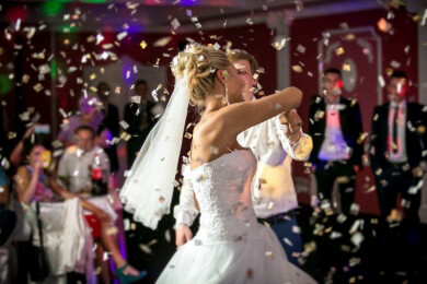 Hochzeiten sind auch für Singles ein Grund zu Feiern