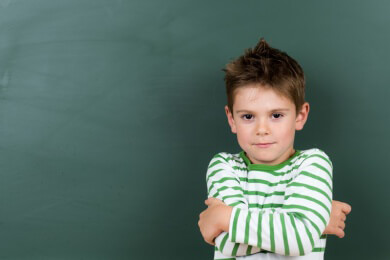 Kindergartenkinder haben oft Probleme sich selbstständig anzuziehen