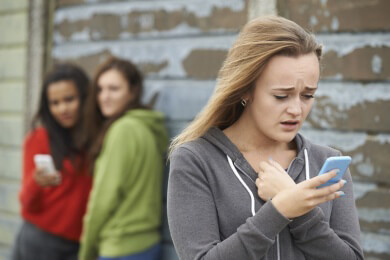 Die meisten Jugendlichen kommen ohne SMS nicht mehr aus