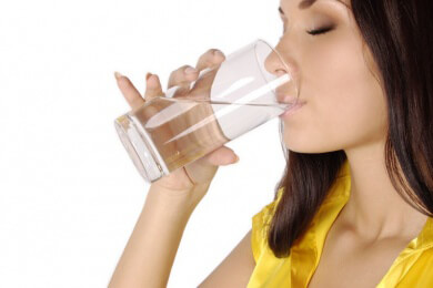Gerade in Stresssituationen vergessen viele das Trinken