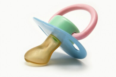 Obacht Eltern - Falscher Schnuller kann Kieferfehlstellungen auslösen