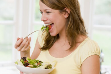 Frauen, die sich in der Schwangerschaft gesund ernähren, gebären auch gesunde Kinder