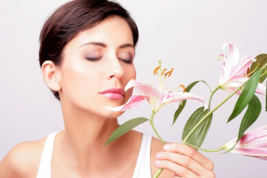 Wieso können wir auch schwache Düfte riechen?