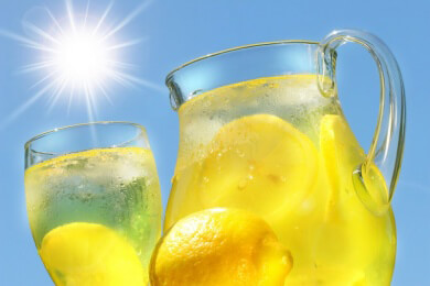 US-Forscher: Limonade und zu viel Salz erhöhen Schlaganfallrisiko