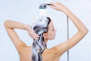 Wie lange Haare lange schön bleiben - Tipps zur Pflege